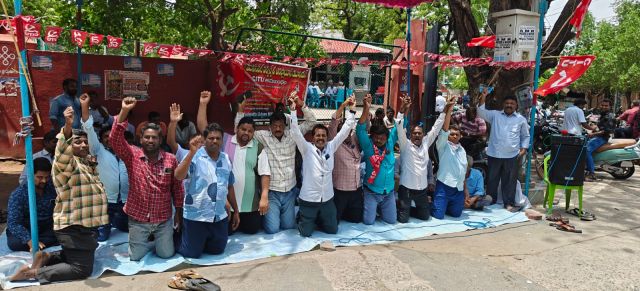 Municipal Workers Kneel In Protest, Strike Enters Day Eight In Proddatur